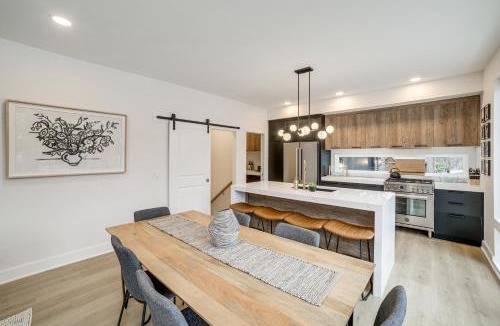 Fennville House | Fennville Vacation Rental: Seasonal Heated Pool!