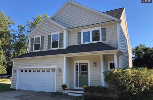 South Haven House | ★Flip Flop Cottage★ Fire Pit 7min walk to beach Family & Pet Friendly!