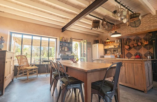 Rosnay Cottage | Charming Eco-Friendly Home in Brenne Natural Park with Private Garden, Terrace & Modern Amenities