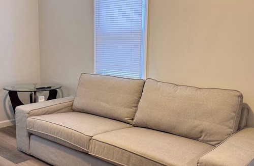 Kenosha House | Freshly Renovated 3-bedroom house with AC in charming Kenosha