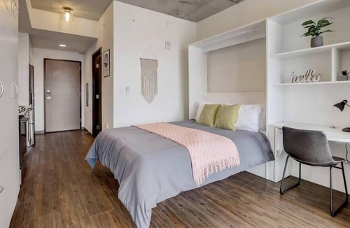 Lower East Side Apartment | Frontdesk | Convenient Studio Apt near East Town