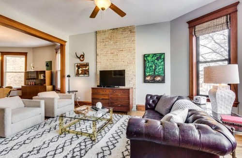 Logan Square Apartment | Garage Parking - Vintage Charm - and a Fabulous Location! Easily Enjoy the Best of Chicago! by AllSet Turnover