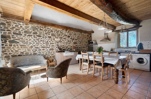 Saint-Thual House | Gite with Shared Indoor Pool