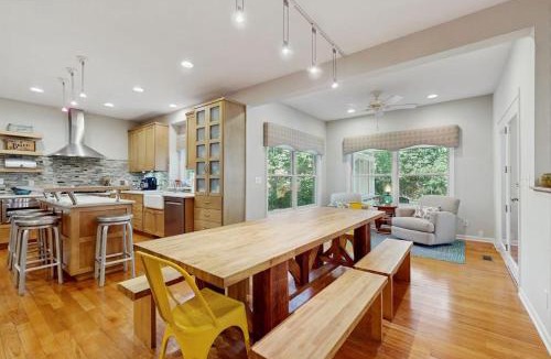 Grand Beach House | Grand Getaway