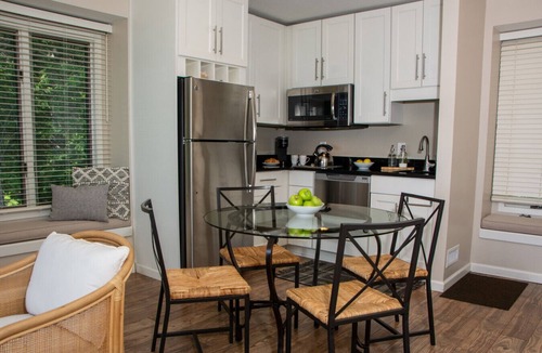 Acme Condo | Grand Traverse Shores Resort Condo on East Bay!