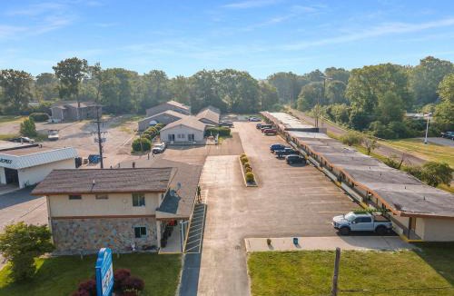 South Haven Hotel | Great Lakes Inn & Suites