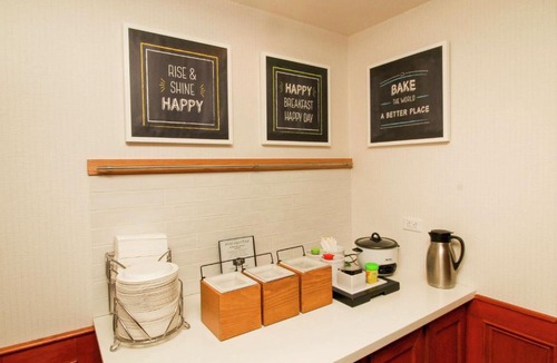 Commerce Township Hotel | Hampton Inn Commerce/Novi