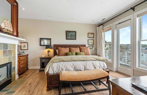 Bay Harbor Condo | Harbor Master 101: Luxurious 3-bedroom condo in Bay Harbor, MI, perfect for relaxation.