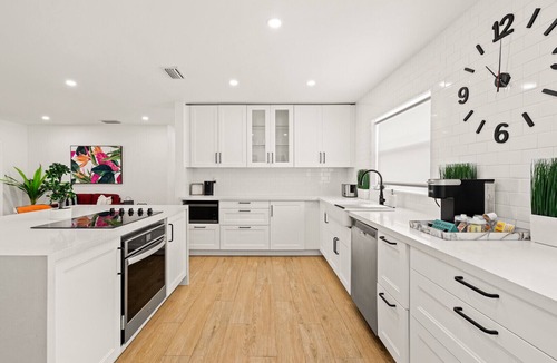 Miami Shores House | Heated Pool, Spa & Fire Pit BNR Vacation Rentals
