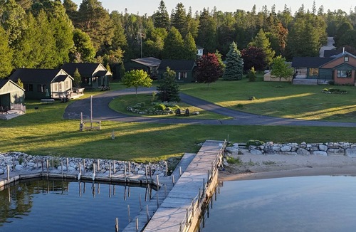 Hessel Cabin | Hessel Bay Cabin 2: Lake Huron waterfront resort cabin sleeps 2.