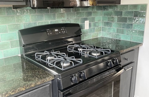 Lafayette Apartment | Historic Charm In the Heart of Downtown Lafayette
