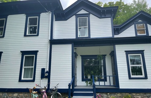 Northport House | Historic Skye House in the Heart of Northport