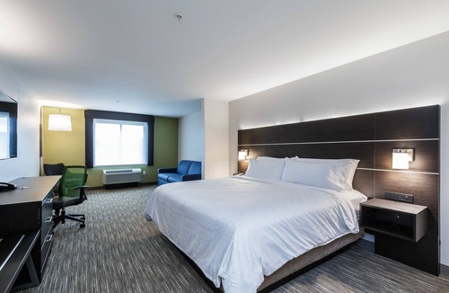 Saint Marys  Saint Joseph County Hotel | Holiday Inn Express & Suites - South Bend Casino by IHG