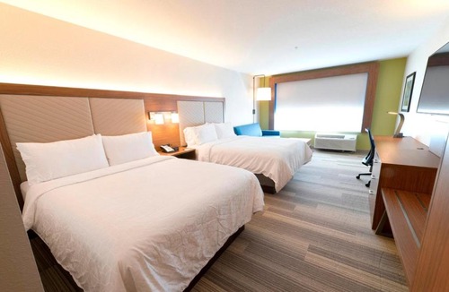 Kokomo Hotel | Holiday Inn Express & Suites - Kokomo South by IHG