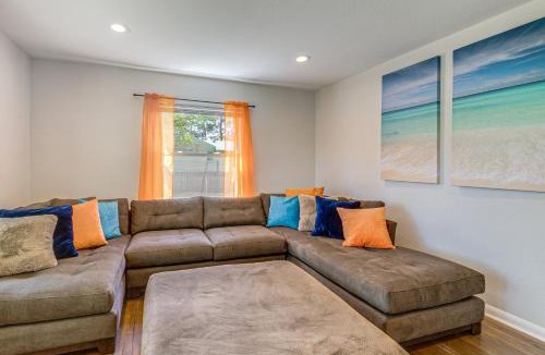 Colgate House | Huge Yard, Fire Pit, Garden! Milwaukee Family Home