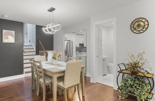 Darien House | Humble: 5BR-4BT Spacious house w/Fenced Yard