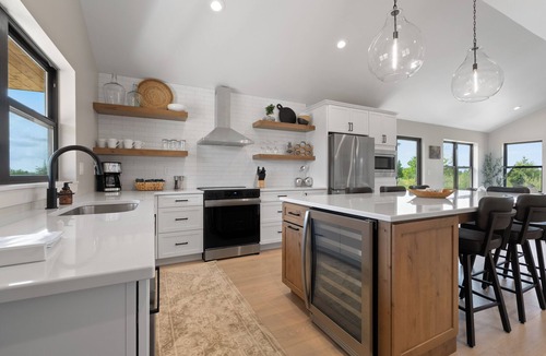 Ellison Bay House | Humbug Abode - located on beautiful 5 acres, minutes drive to Sister Bay