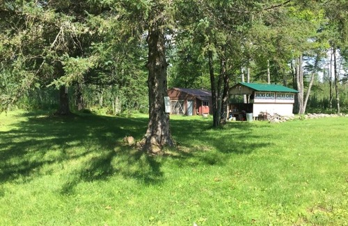 Delta County Cabin | Hunting Cabin/400 acre property 2000 sq foot camp cabin groups/individuals