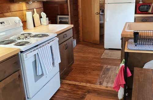 Arcadia House | Incredible Lake Michigan views/sunsets. Intimate cottage with sandy beach.