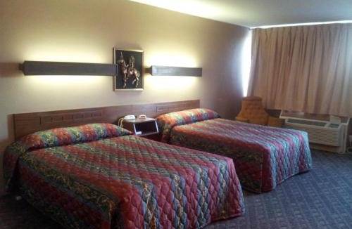 Winamac Hotel | Indian Head Motel