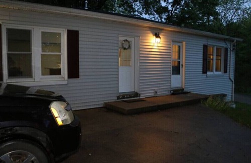 Dowagiac Apartment | Indian Lake Cottage for Nature Lovers - Apt A