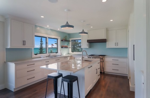 Glen Arbor House | Island View - Beautiful Cottage on Lake Michigan