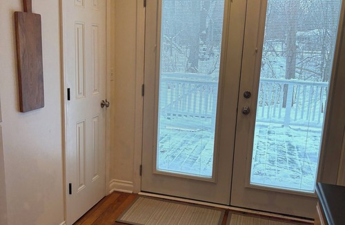 Lake Michigan Beach House | John's Beachside Cottage - Short Walk To Terrific Lake Michigan Beach