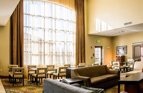 Schererville Condo | King Suite. Free Breakfast. Indoor Pool. Gym & Business Center.