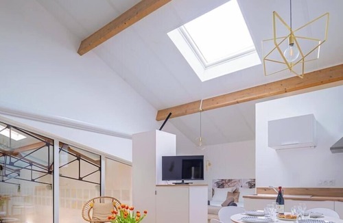Dollon House | L'Atelier Dollonnais - 12-person indoor pool
