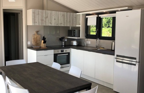 La Chapelle-Taillefert Cottage | L'Ecrin du Breuil - Chalet le Joyau Private pool Jacuzzi Petanque court
