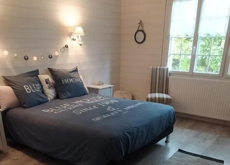 Saint-Martin-du-Bois Bed & Breakfast | L'Ecureuil Gourmand, chambre d'hôtes en Anjou Bleu