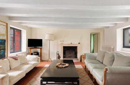 Ambillou Villa | La Petite Trigalière