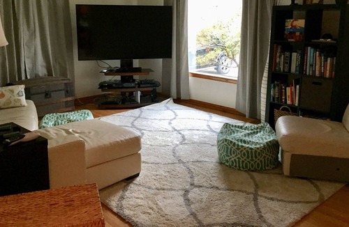Grand Rapids House | Lake house gem! Minutes from the heart of Grand Rapids!