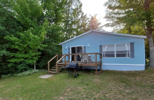 Au Train Apartment | Lake House on Lake Superior