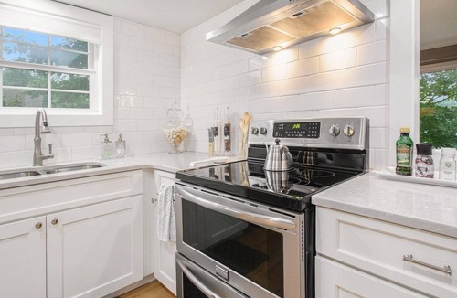 Berrien Springs House | Lake House Retreat w/Heated Pool