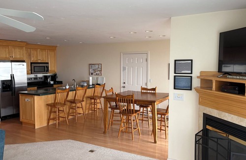Jacksonport Condo | Lake Michigan Sand Beachfront Condo, Spectacular Lake and Sunrise Views