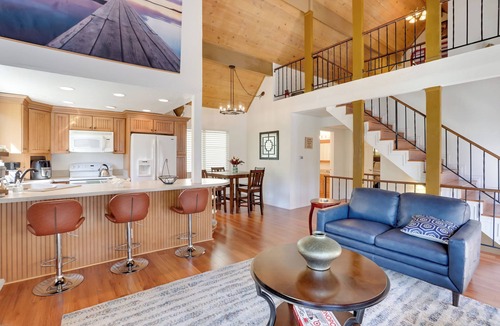 Crestline House | Lake & Mountain-View Home: Walk to Downtown!