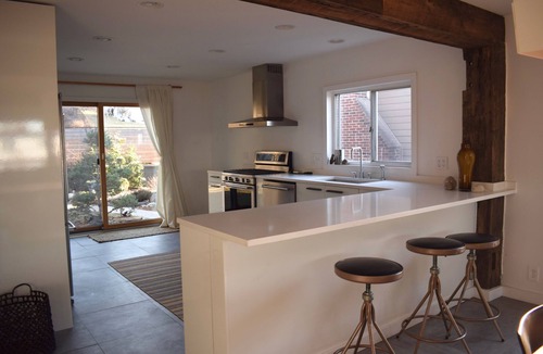 Miller Beach House | Lake Shore Beach House. Across The Alley From Our Stunning Beach