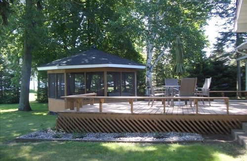 Crivitz House | Lakefront Getaway on Beautiful Lake Noquebay