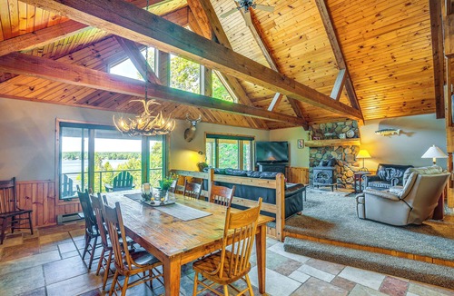 Townsend Cabin | Lakefront Townsend Cabin w/Fire Pit, Private Dock