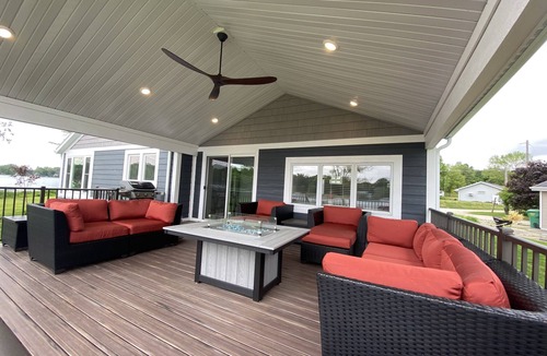 Three Rivers House | Lakeside Luxury & Comfort W/Pontoon Rental!