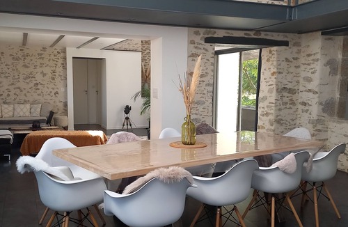 Saint-Crespin-sur-Moine Villa | Large charming property in the countryside, 3* furnished for tourism