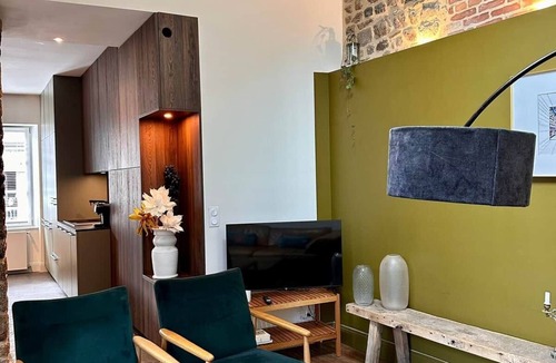 Combourg Apartment | LE DUPLEX - Charming gîte at the foot of the Château
