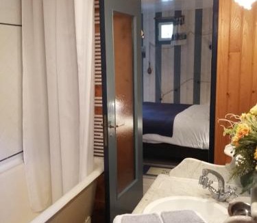 Saint-Pierre-de-Plesguen Bed & Breakfast | Les Petites Chapelles