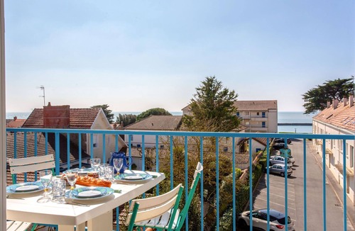 La Rogere Apartment | Les Tilleuls by Interhome