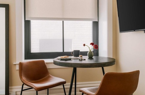 The Loop Apartment | LIVN Millennium Park Downtown Chicago Prem Studio