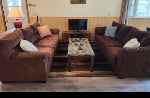 Au Train Apartment | Lodge @ Kimar`s Resort on Lk SUP