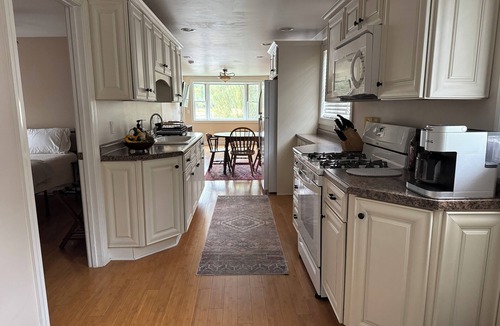 Burlington House | Long Lake Retreat - Cottage in Burlington, WI