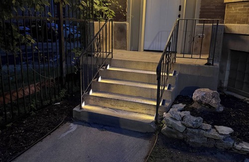 South Shore Apartment | Luxury 4br duplex Lakefront Living Without the Downtown Price