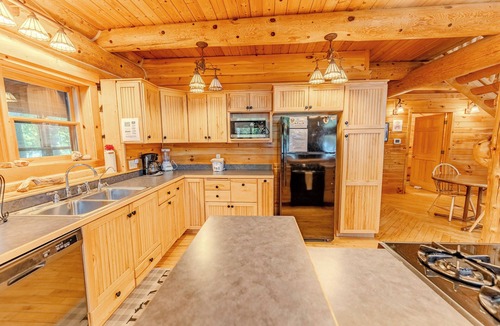 Hessel Cabin | Mackinac Vista: Your U.P. Summer Headquarters – Views, Space & Privacy the Whole Family